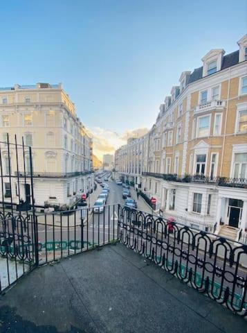 St. George'S Apartments London Bagian luar foto